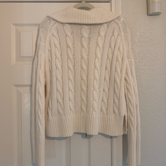 Abercrombie & Fitch Cream Zip Collared Sweater - Picture 5 of 9